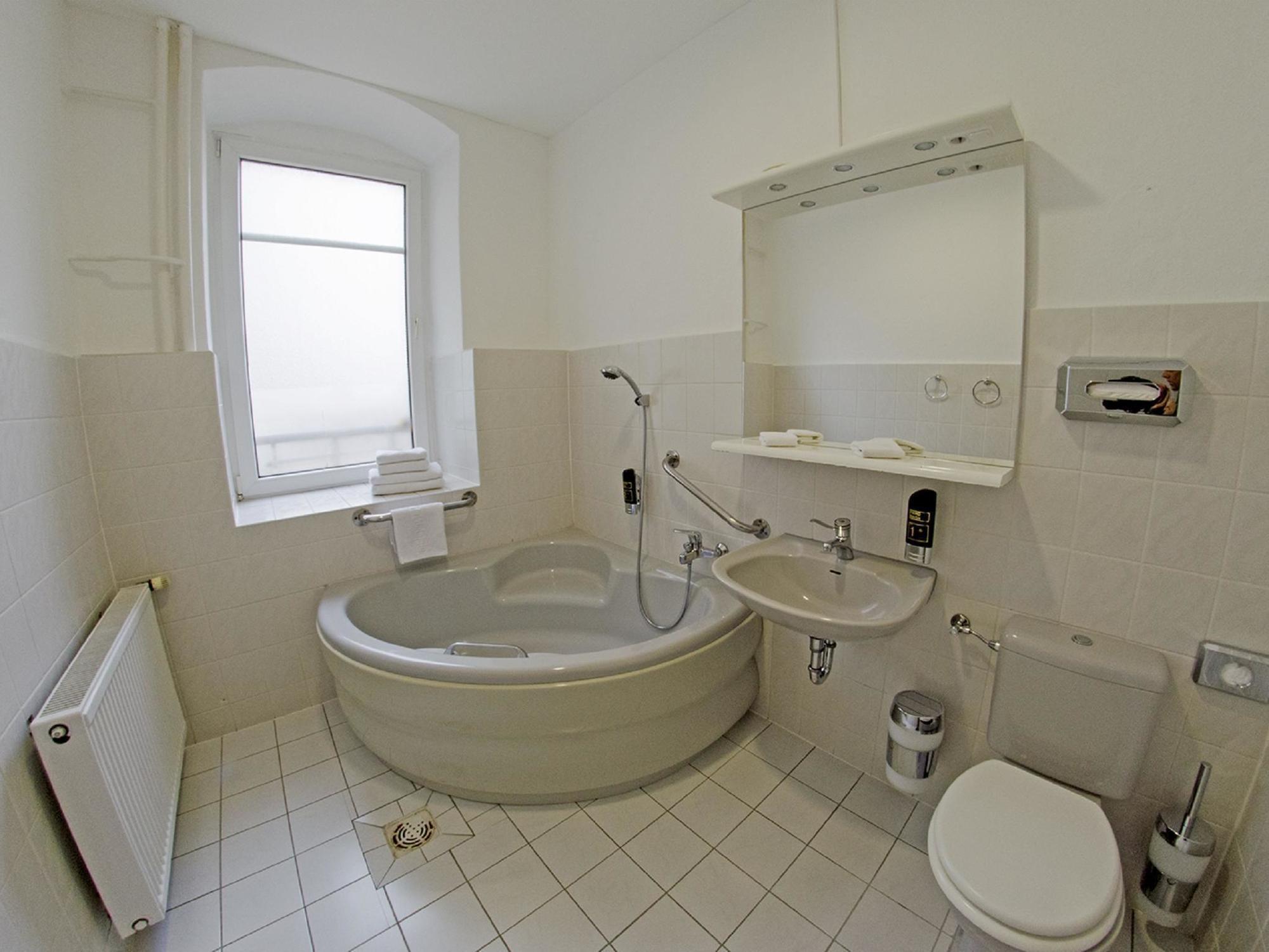 Hotel-Pension Victoria Berlin Dış mekan fotoğraf